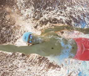 开云体育在线-冰火对决！米切尔末节狂飙19分，北京队读秒逆转吉林惊险过关