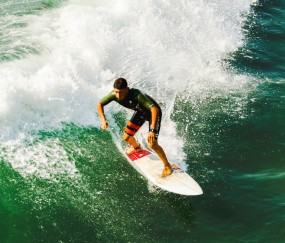 开云体育官方网站-当莫德里奇在西甲国家德比接管比赛，拜仁带走的不仅是澳大利亚，更是一个足球时代的绝唱