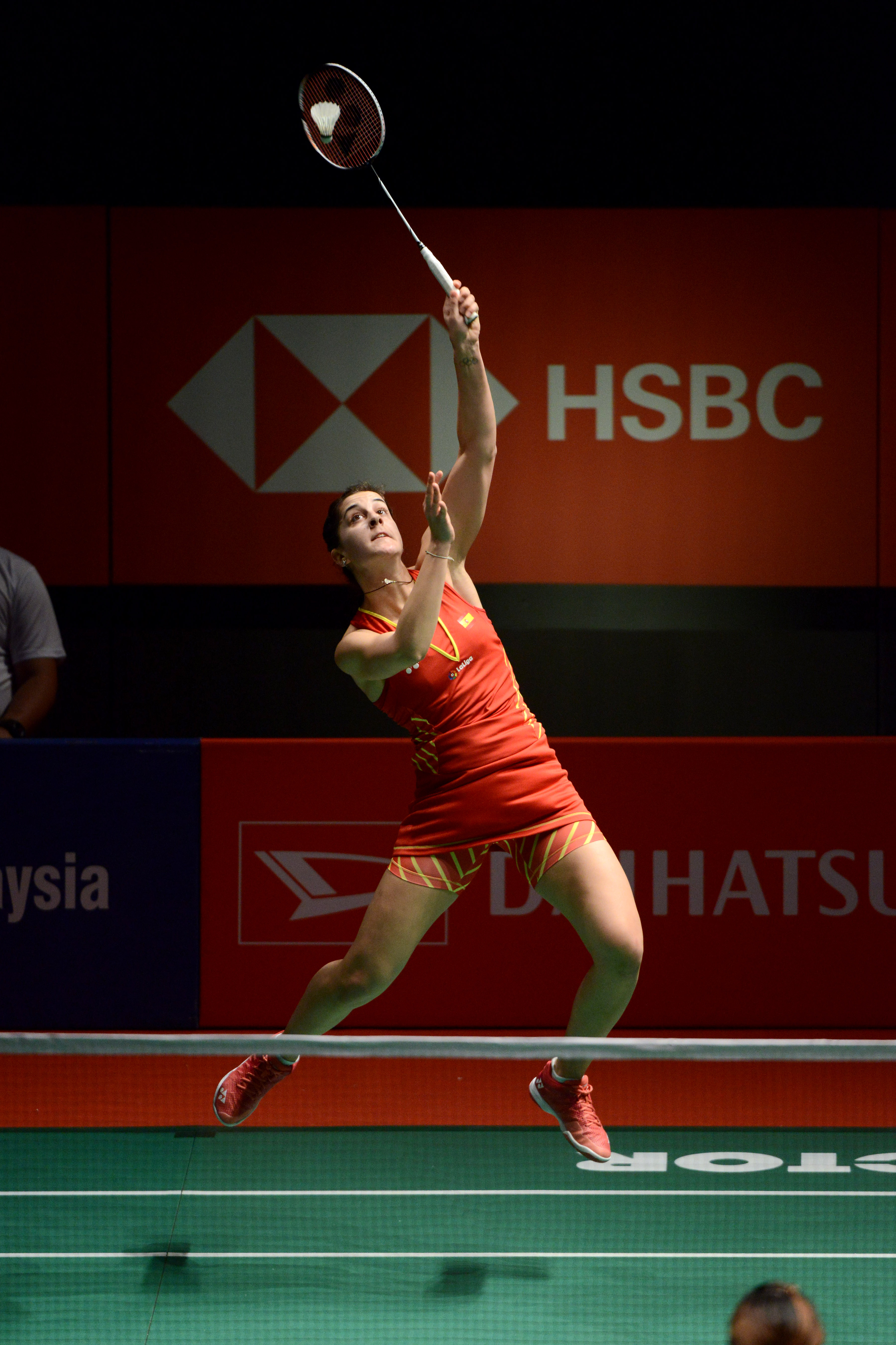 日本羽毛球队力克丹麦羽毛球队，马琳惊艳世界